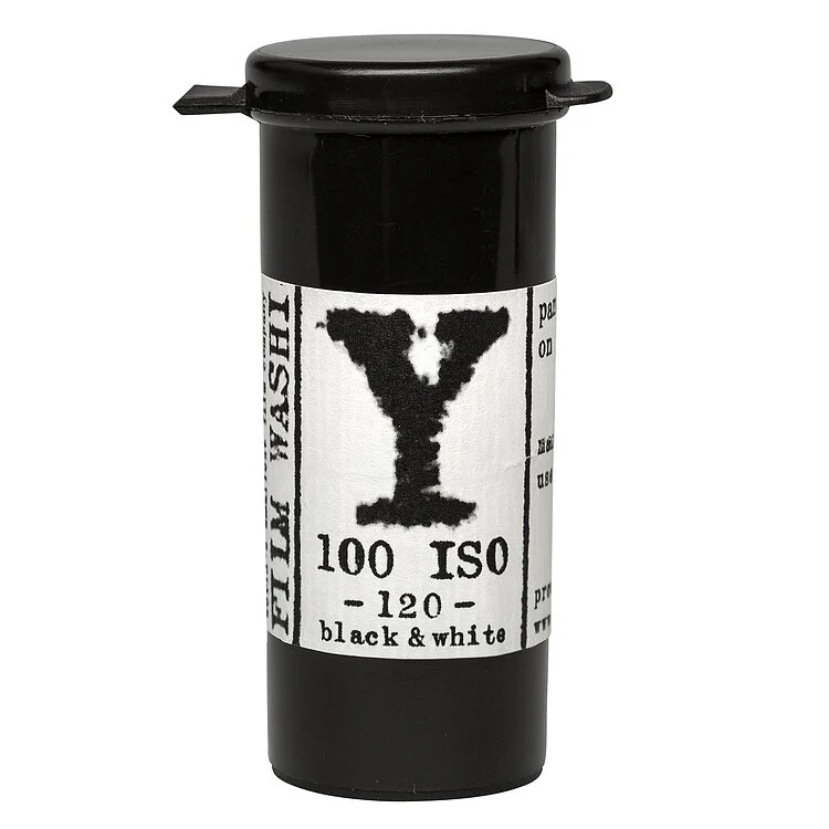 FilmWashi_Y Film Washi-Y — ISO 100 panchromatic Black & White Film (120) - Image 1